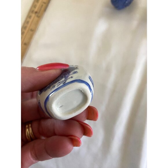Antique Chinese Blue and White Porcelain Snuff Bottle With Mark 2” X 1.5” - Picture 5 of 9